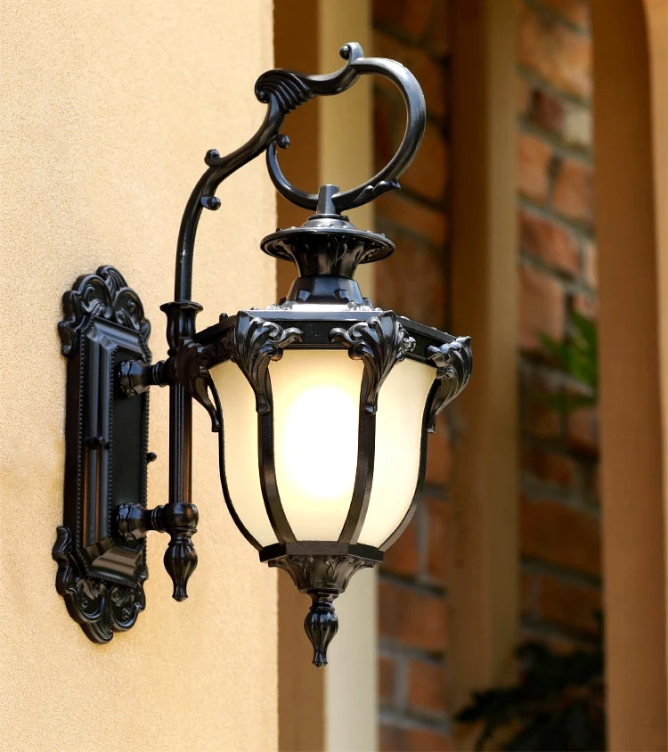 Retro Outdoor Wall Lamp LED | Waterproof Balcony, Garden & Aisle Light